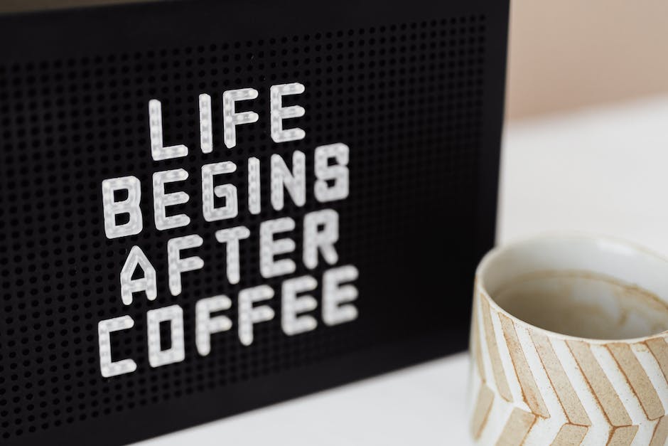 Wie Lange Solltest Du Nach einer Zahn OP Kaffee Meiden? KaffeeKnaller.de