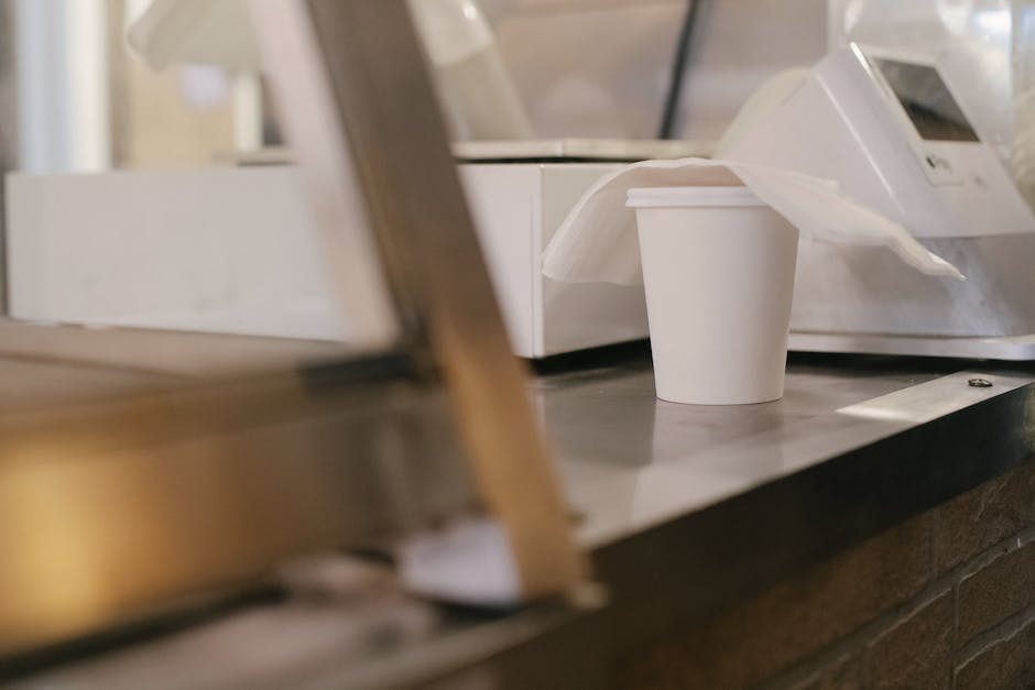 wie macht man kaffee mit einer kaffeemaschine_2