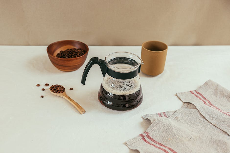 wie viele löffel kaffee kommen in eine kaffeemaschine_1