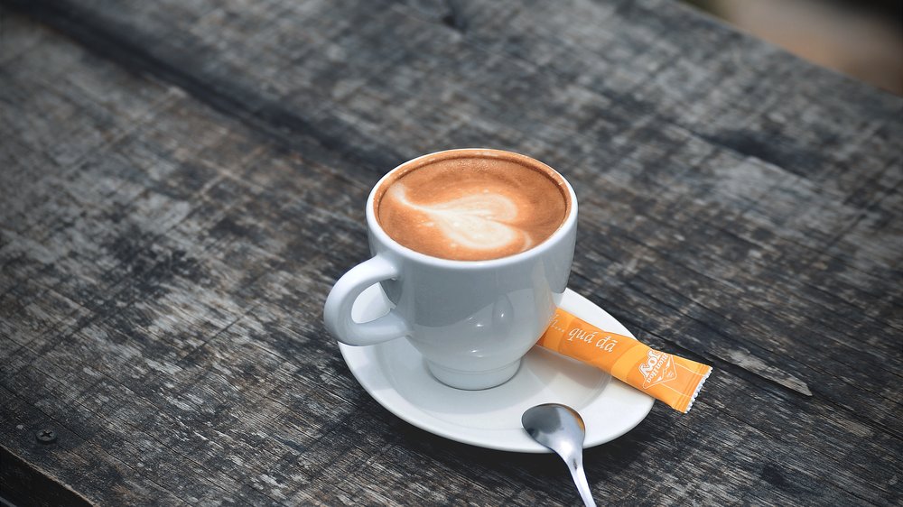 espresso mit milch italienisch